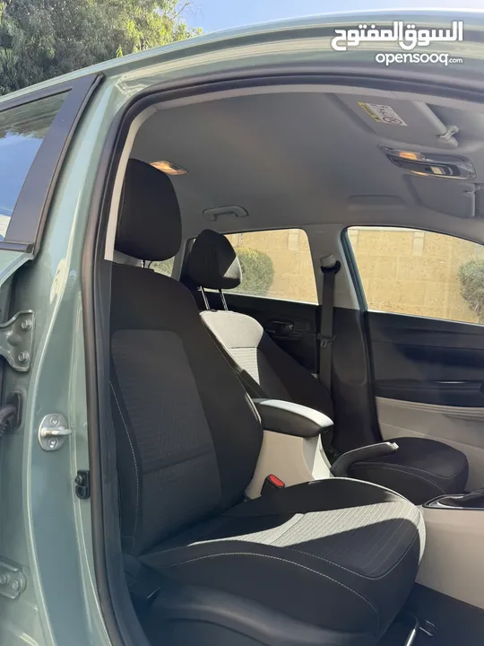 هونداي i20 ترخيص 2023 محرك 1000 بنزين/بطاريه مساعده 48v