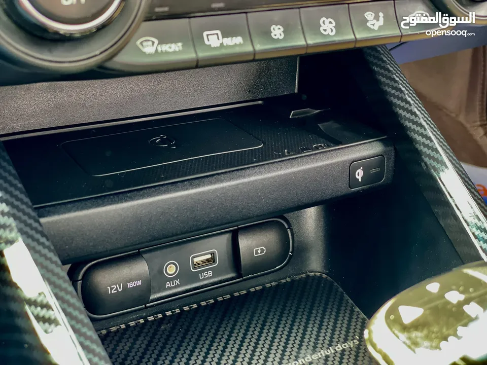 Kia K3  فل كامل 2019 مواصفات خاصة اعلى صنف من فئتها باسم مستورد ترخيص سنة كاملة رقم مميز
