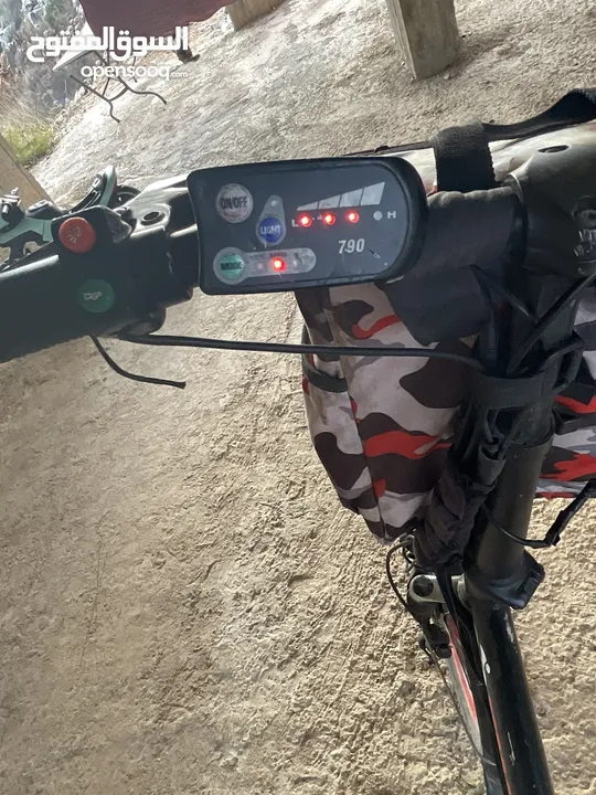 بسكليت كهربائية 48 فولت 250 واط عجل رفيع