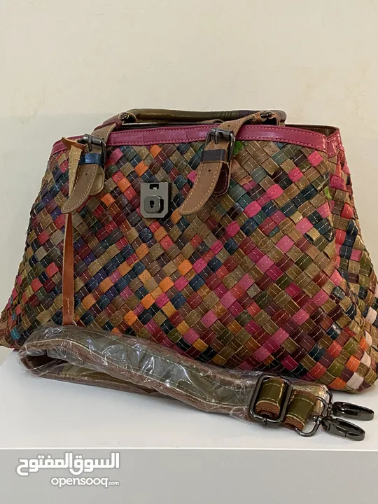 Multicolor Genuine Leather Woven Purse(Perfect Condition)حقيبة جلد طبيعي متعددة الألوان ,حالة ممتازة