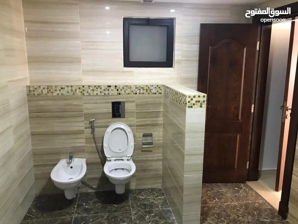 شقة ارضيه 4 غرف نوم للايجار في دير غبار - 14573