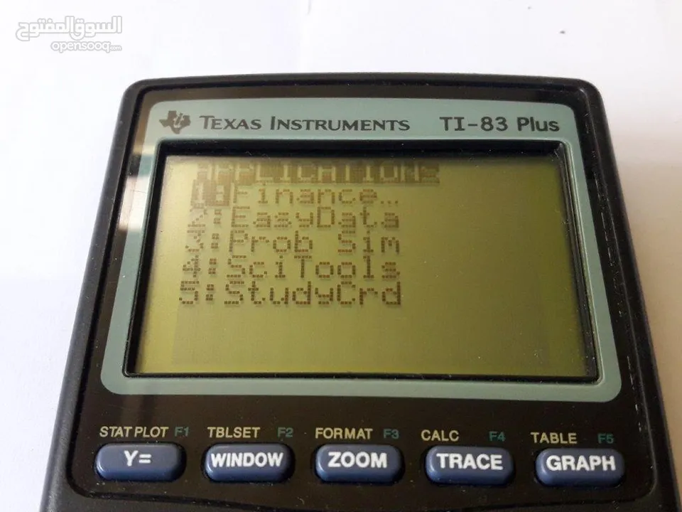 TEXAS TI-83 Plus الة حاسبة علمية متطورة للطلاب