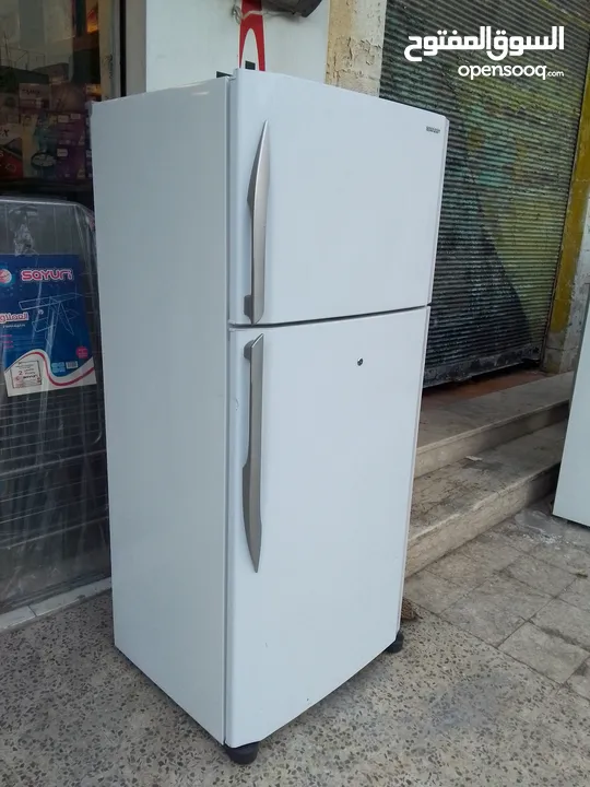 ثلاجة شارب 600لتر