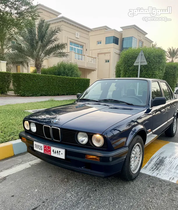 BMW 320i 1990