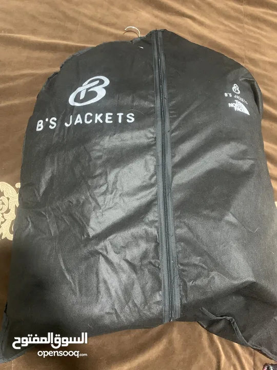 جاكيت THE NORTH FACE  الاصلي جديد غير مستعمل ولا ملبوس