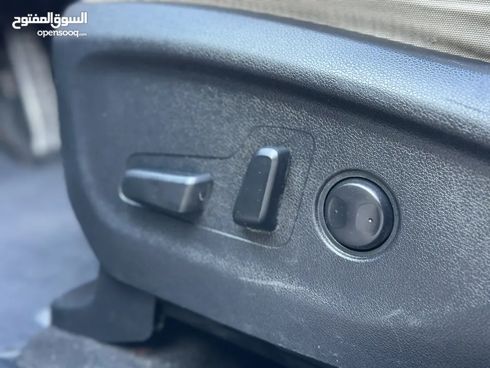 KIA SORENTO (SX) 2019 وارد الوكالة قاطع  مسافة 80 الف كم فل كامل اعلى صنف فحص كامل