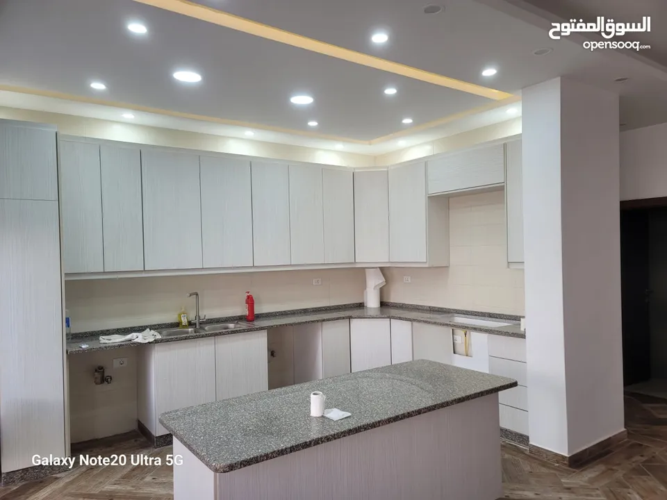 شقة غير مفروشة ( جزء من فيلا ) للإيجار ( Property 37274 )-174842281
