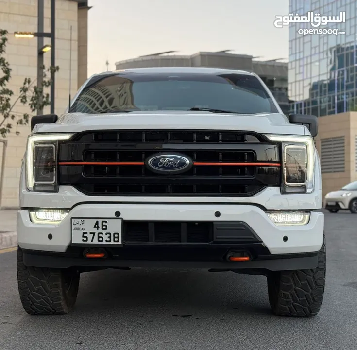 Ford f150 Lariat hiybrd 2021