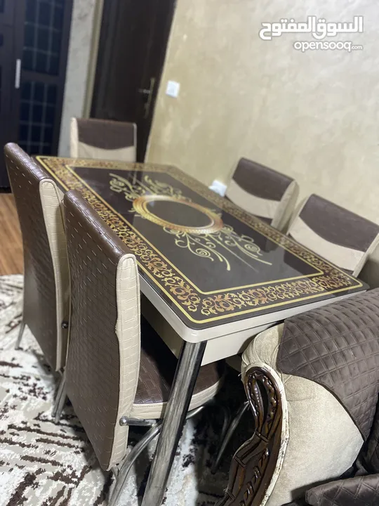 طاوله سفره مع 6 كراسي