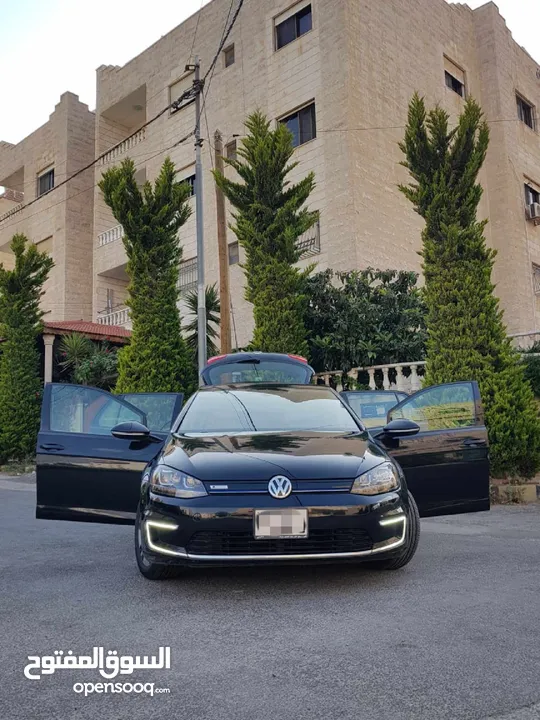 اي جولف بريميوم 2016 كرت ابيض لون اسود Volkswagen e-golf premium 2016