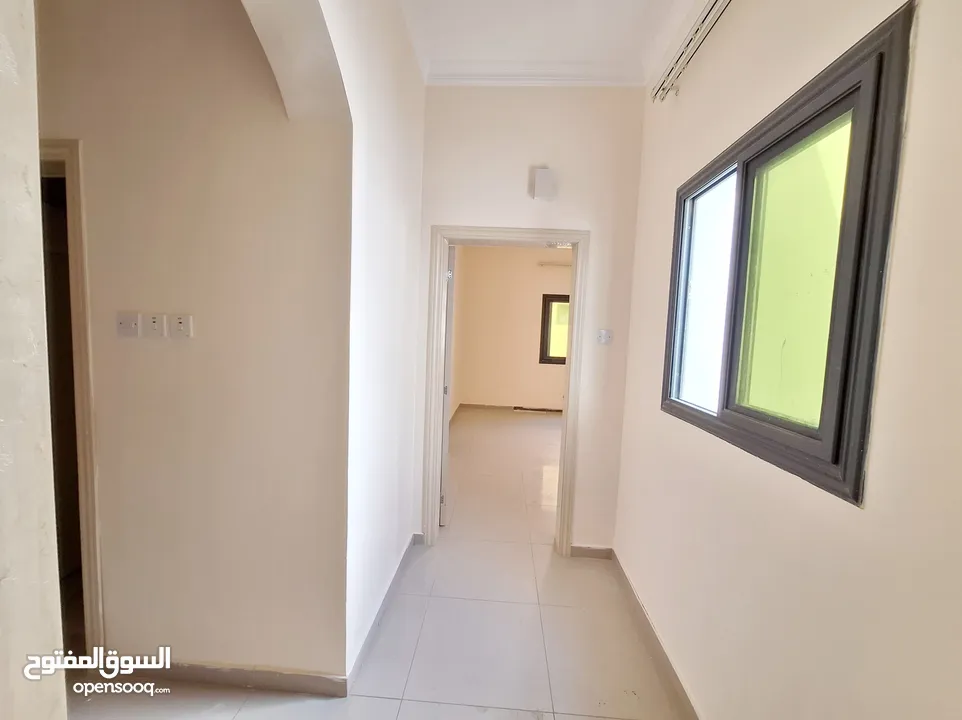 Special Offer!!!3 Bhk With 4 Bathroom Spacious Closed Kitchen With Ac