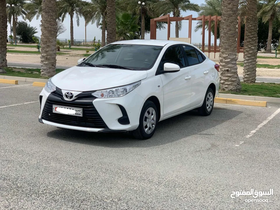 Toyota Yaris 2021 (White)