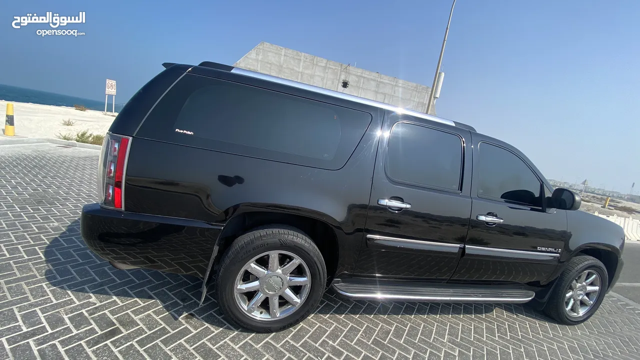 جمس يوكن دنالي وكالة البحرين  (2007  GMC Yukon Denali XL)