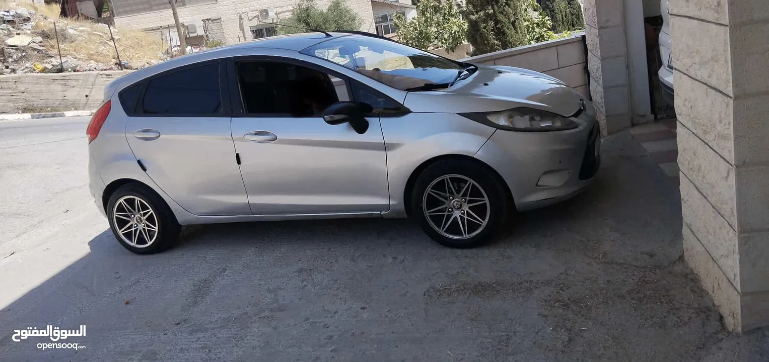 فورد فيستا 2013