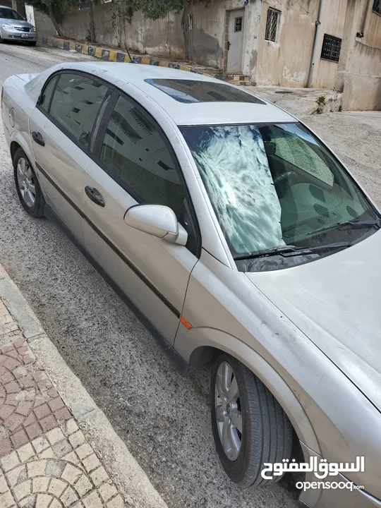 اوبل فيكترا جير عادي 2002 فحص كامل1800سي سي مرخصه سنه قابل للبدل