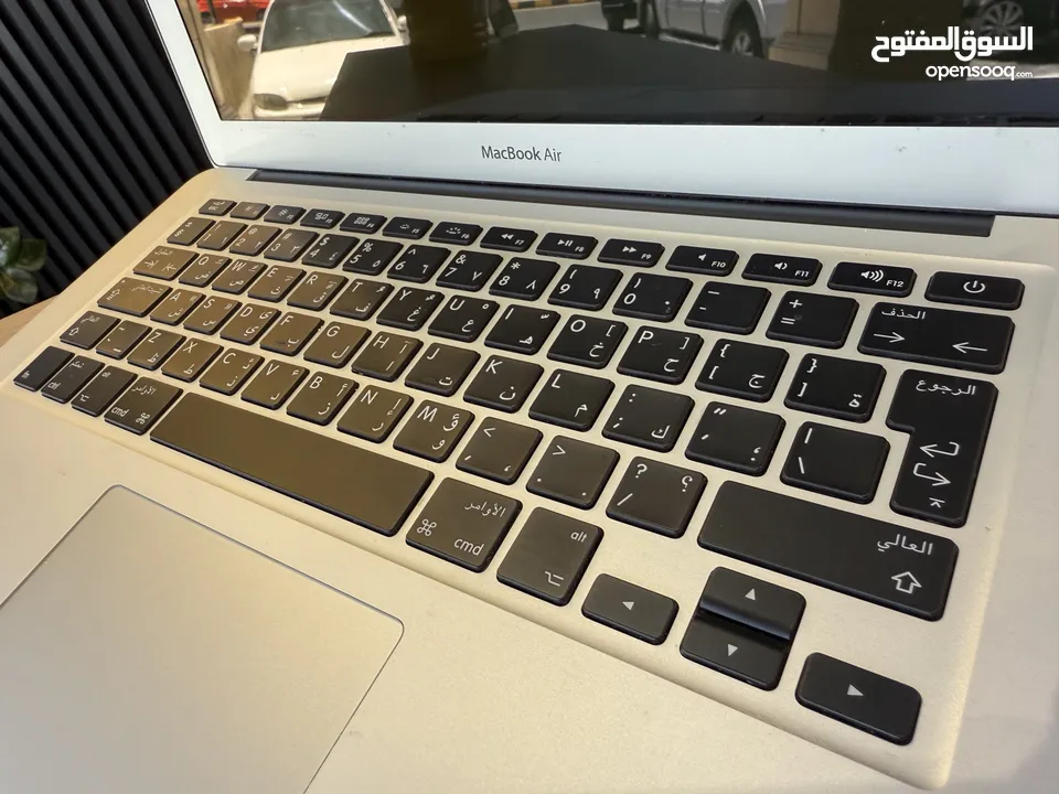 MacBook Air 13” 8GB 128GB i5