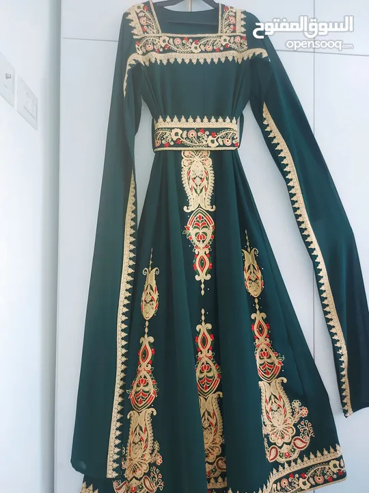 مطرزاتNAنا مطرزاتNAنا