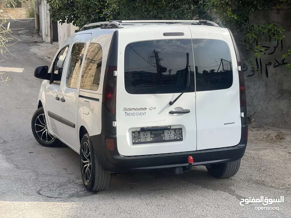 رينو KANGOO 2013 بحالة الشركة