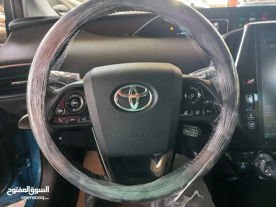 TOYOTA PRIUS HYBRID LIMITED 2022(تويوتا بريوس ليمتيد هايبرد 2022 )