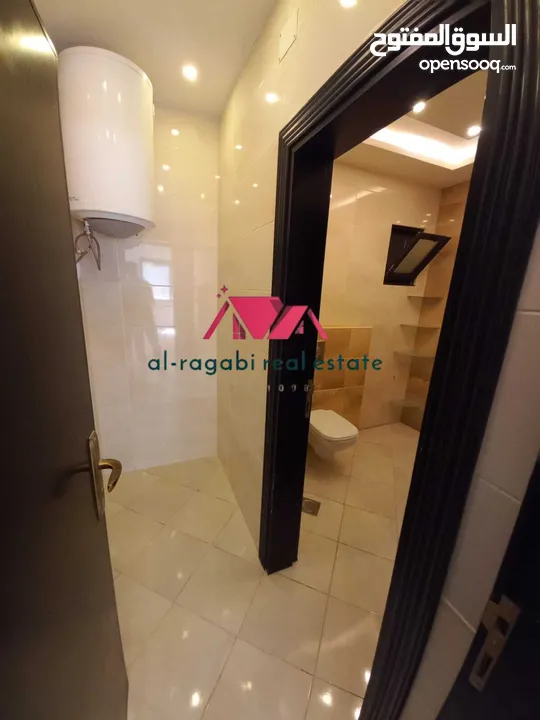 شقة * للايجار * ارضية * دابوق * مع حديقة