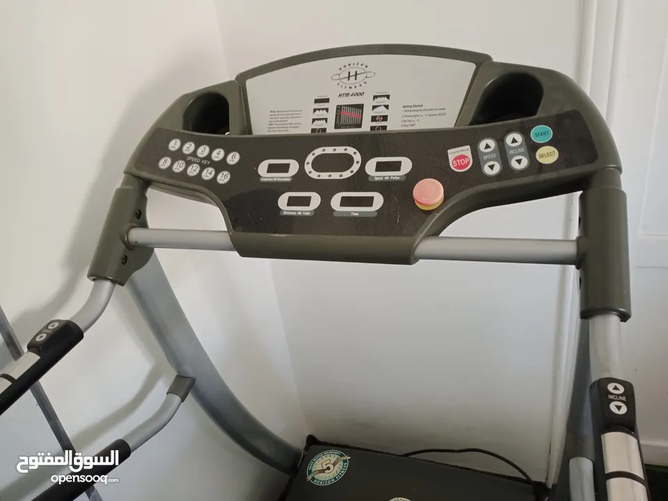 للبيع جهاز مشي Horizon HTM 4000 – حالة ممتازة!
