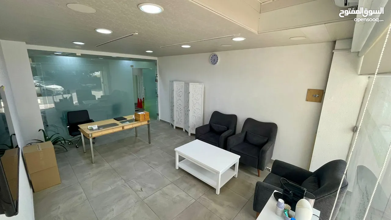 Medical Clinic - Cabinet - Office - in ADONIS - FOR RENT Furnished