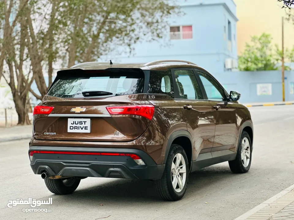 CHEVROLET CAPTIVA 2022 MODEL SINGLE OWNER AND AGENT MAINTAINED ,7-SEATER COMPACT SUV