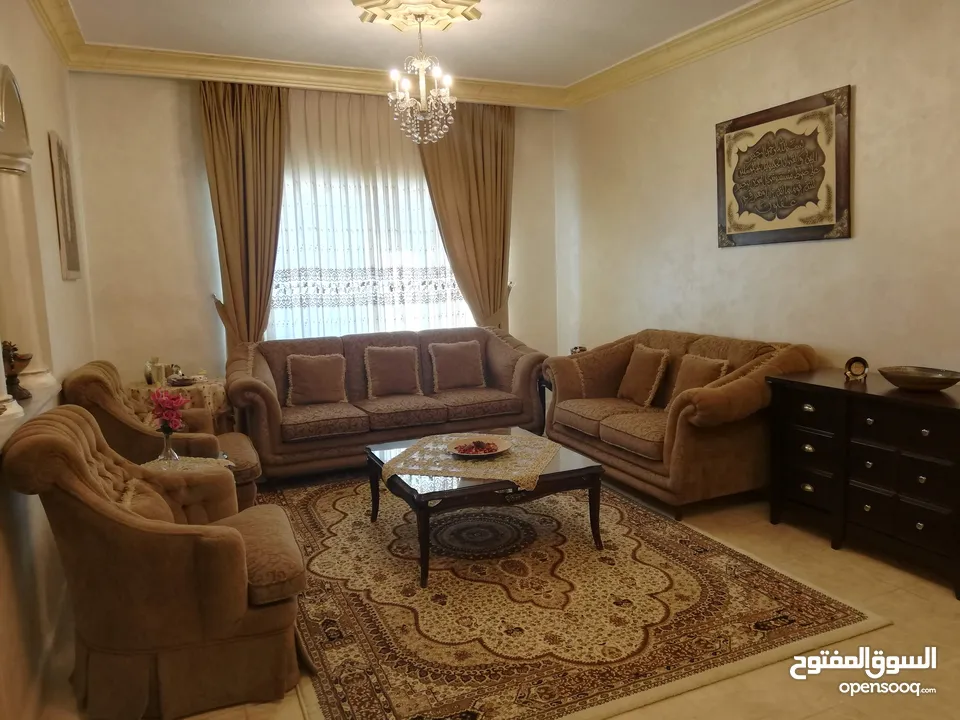 شقه للبيع 150 متر