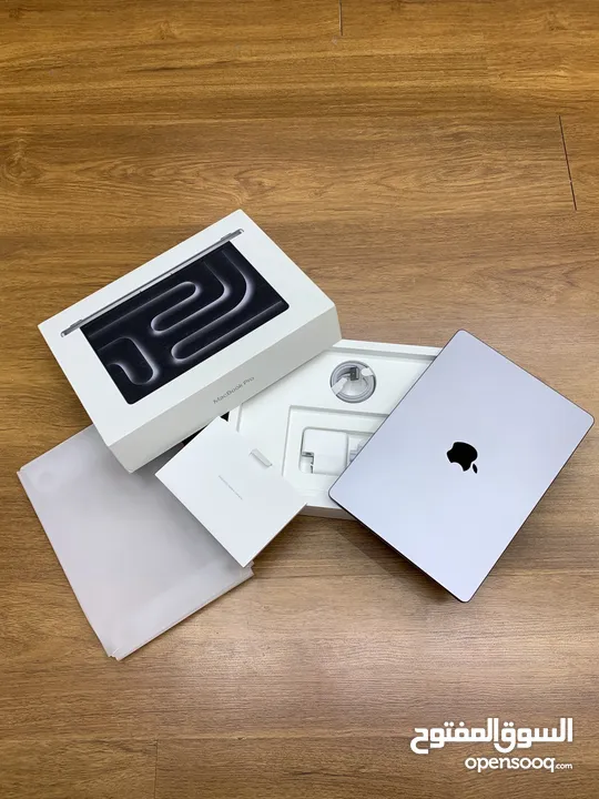 Macbook pro m3 pro 4 month apple warranty