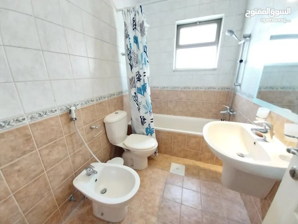 شقة مفروشة للإيجار 170م2 ( Property 19414 )-174864960