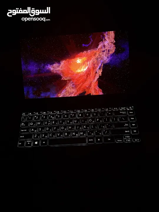 اللابتوب الفخم ال Zenbook شاشه OLED حديث
