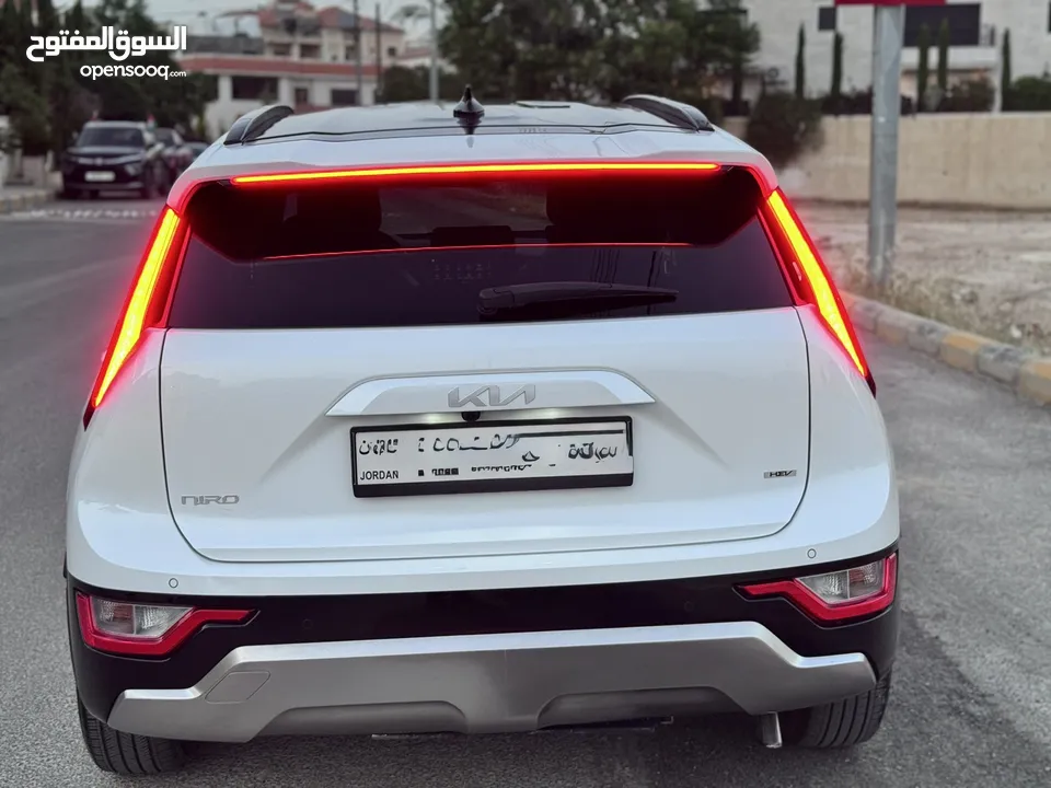 كيا نيروا 2023 اعلى مواصفات / kia niro 2023
