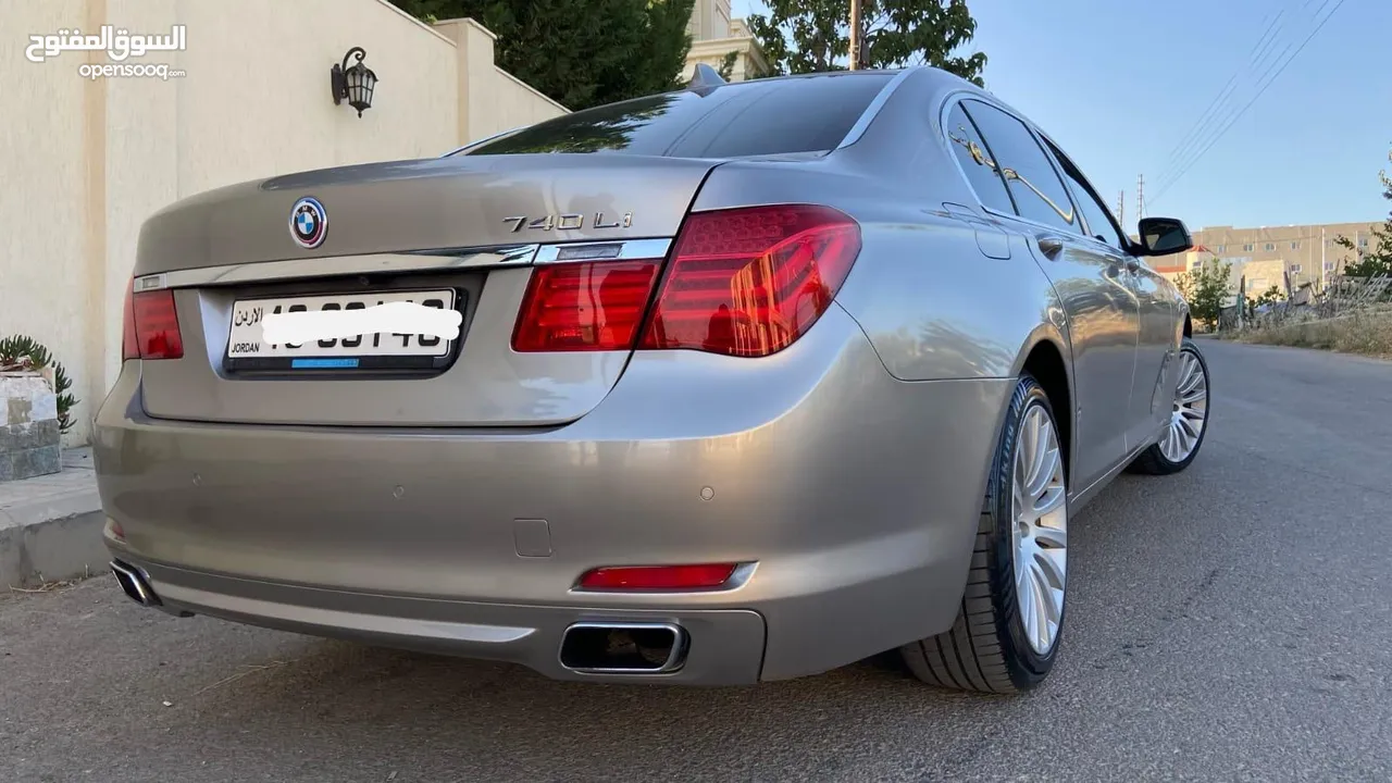 BMW 740LI  للبيع سياره فاخره ومميزه (الصور تتكلم)