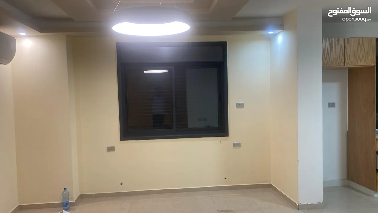 شقة حديثة واسعة للإيجار