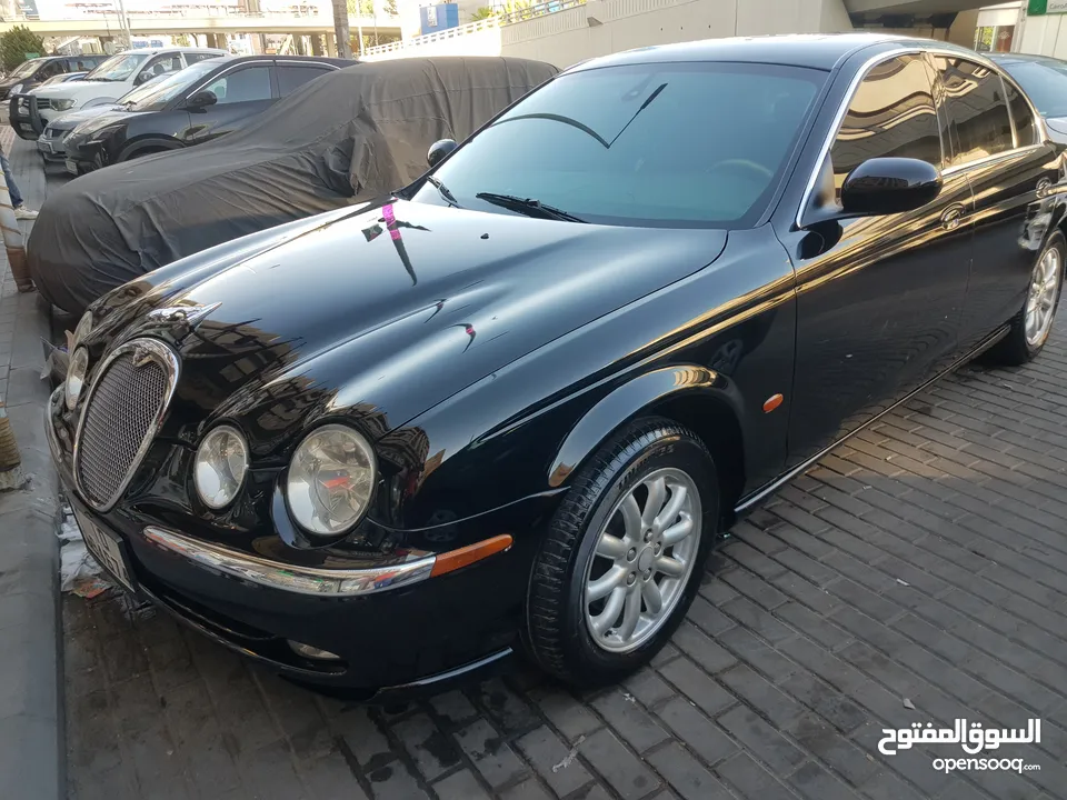 جاكور موديل 2003 ماتور 2500 فل الفل للبيع  كاش قابل للبدل للبدل للبدل