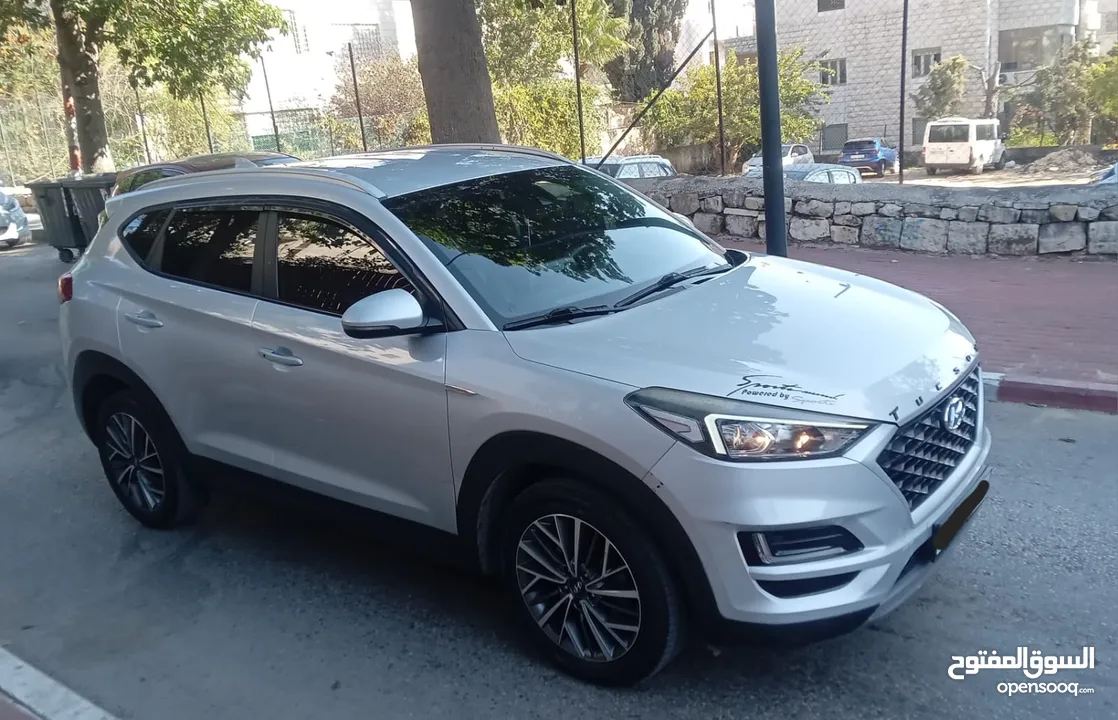 توسان. فللللللللل بدون. فتحه. فحص نخب. 4/4. بسعرررررر حرق حرق