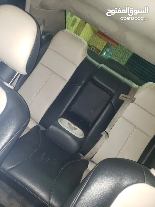 كرايسلر c300 V6