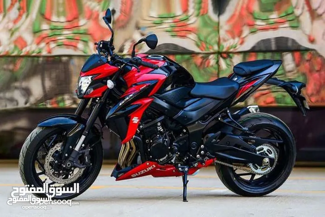 سوزوكي GSX-s750