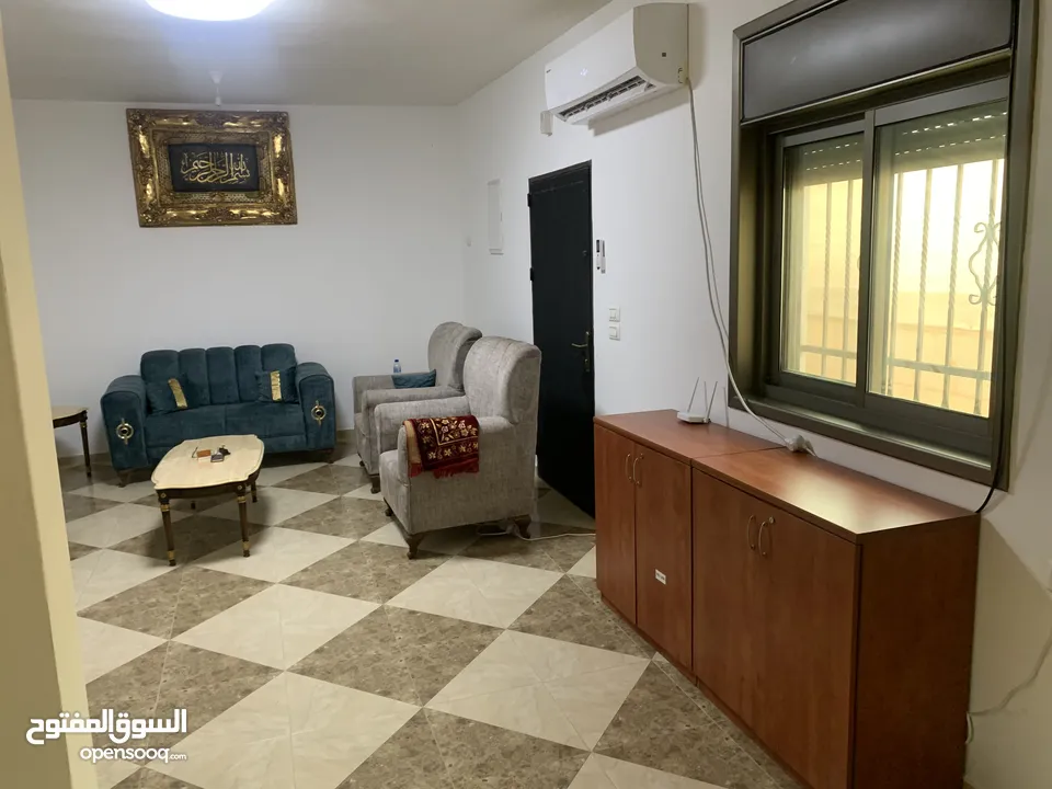 فلل نوفل للإيجار.  أريحا