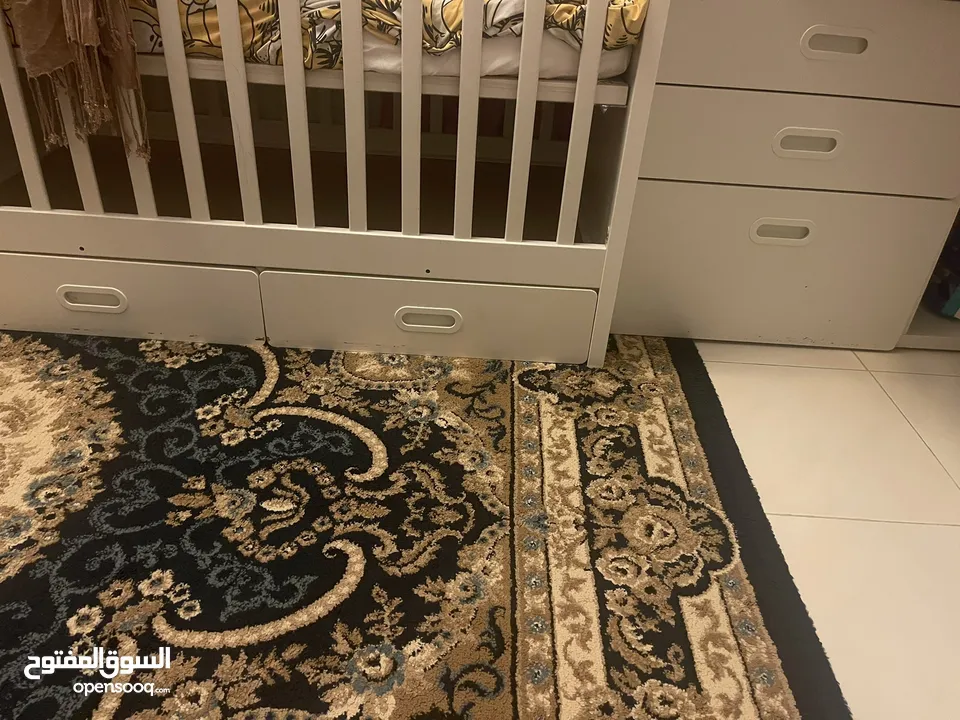 Baby crib for sale