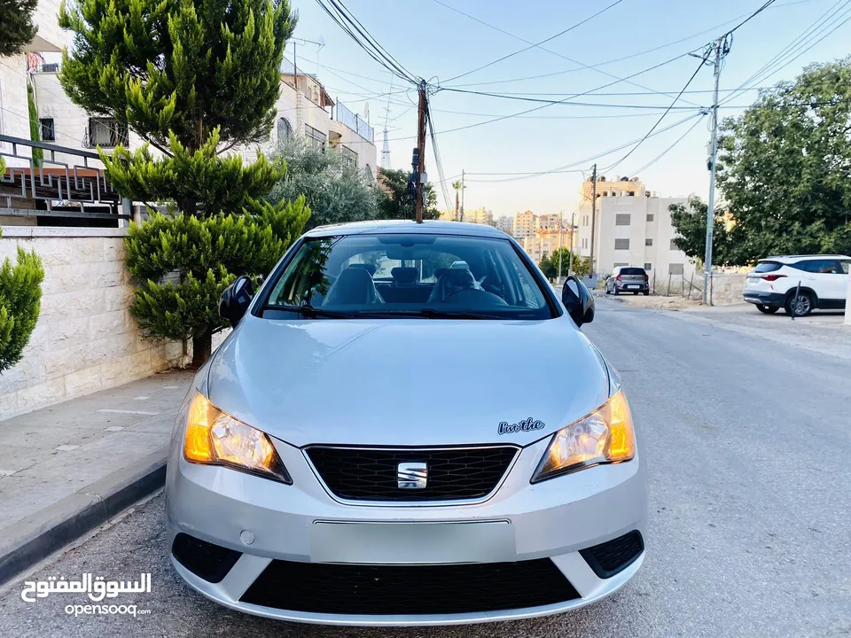 سيت ابيزا 2017 فل اوتمات  تيربو فل اضافات بحالة الوكالة الله يبارك..