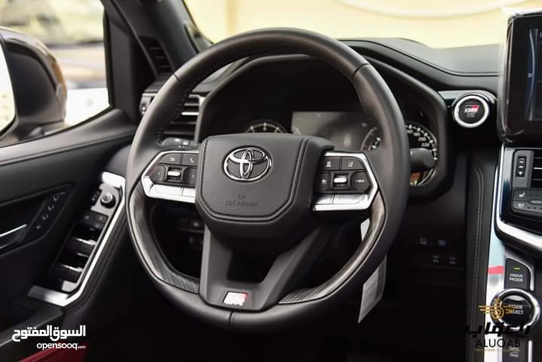 لاندكروز سبورت لون لؤلؤي Toyota Land Cruiser