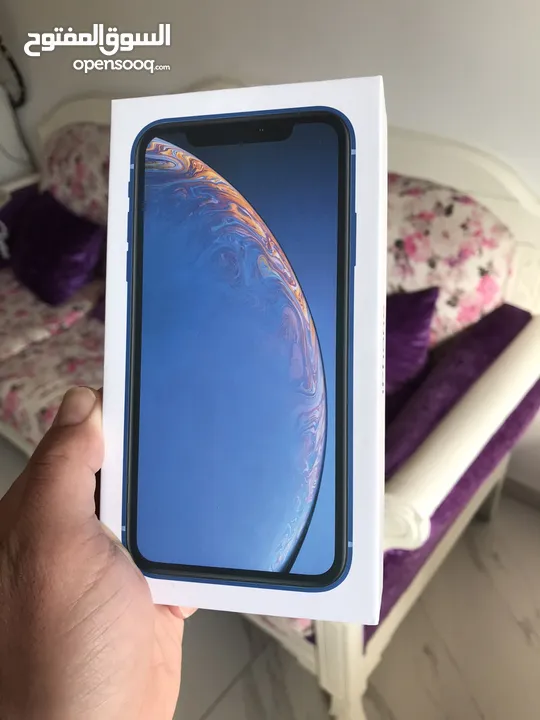 ايفون xr ازرق جديد 64