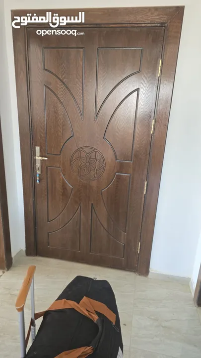 شقه للبيع حنينا طابق ثاني بسعر حرق