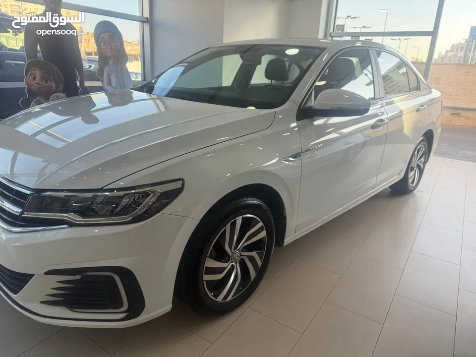 فولكس فاجن اي_بورا الكهربائية  بالكامل موديل 2019  2019 Volkswagen e-BORA El