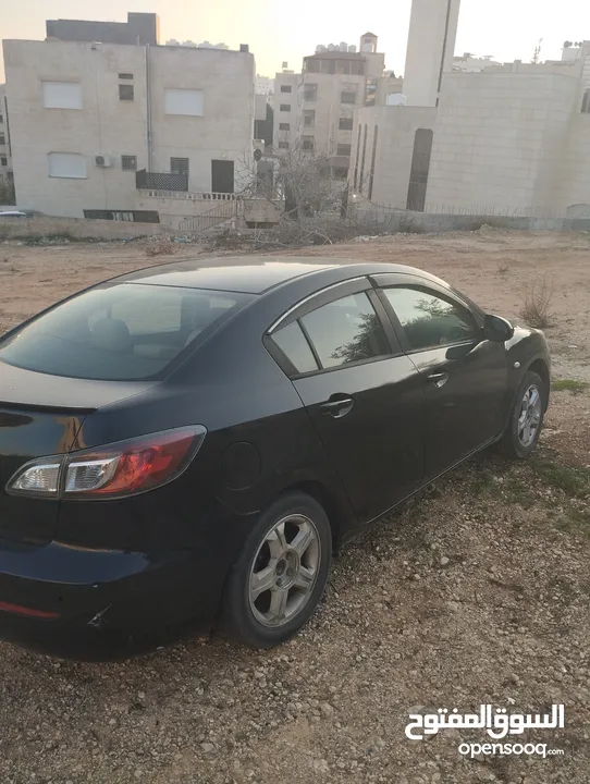 مازدا زووم 3 لون اسود موديل 2012 mazda zoom 3