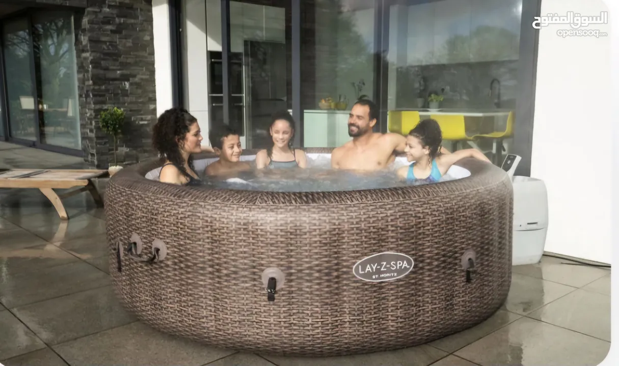 جاكوزي jacuzzi بعدة احجام اجمل جلسات الاسترخاء للمنازل ومراكز العلاج الطبيعي والتجميل