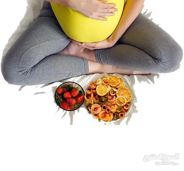 المكسرات و الفواكهة المجففه