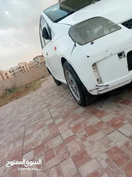 دايهاتسو شاريد 2006