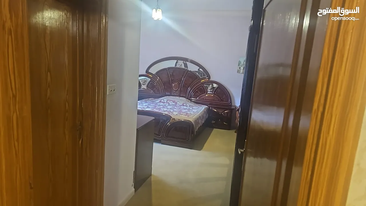 فيلا فاخرة للبيع في الجندويل